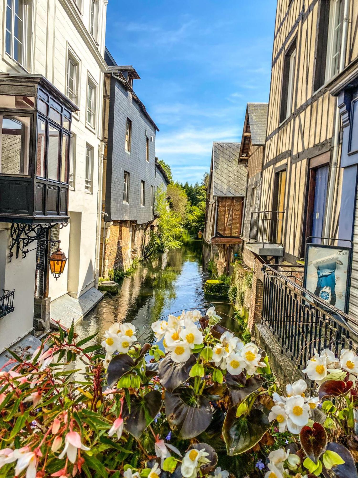 Ulysse By Kleidos - Charmant T2 Dans Le Centre De Pont-Audemer Dış mekan fotoğraf