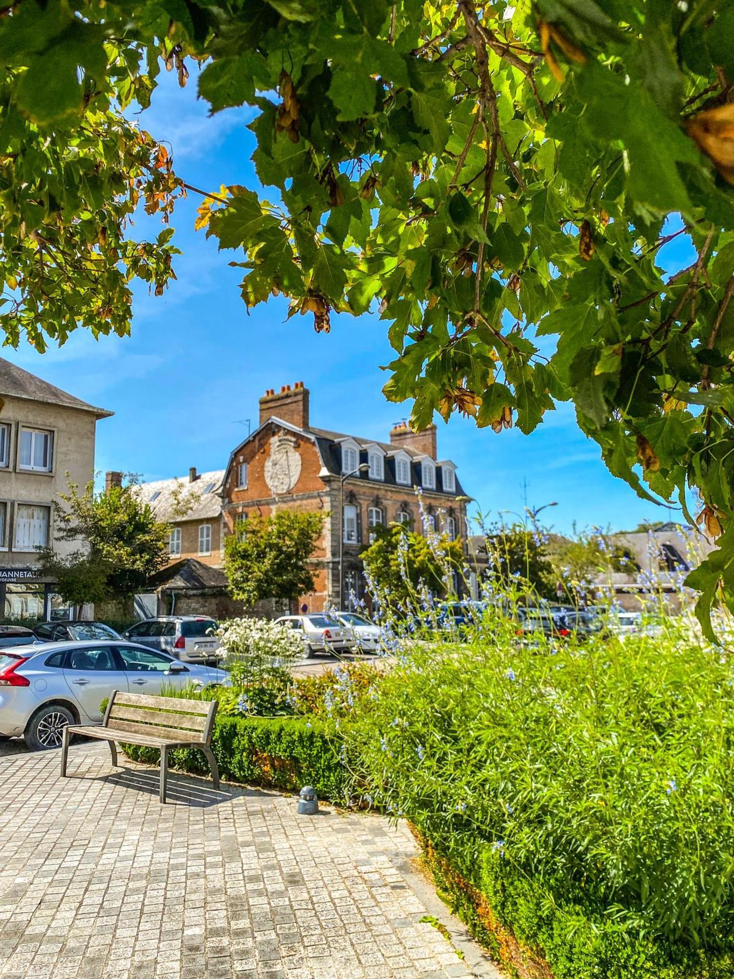 Ulysse By Kleidos - Charmant T2 Dans Le Centre De Pont-Audemer Dış mekan fotoğraf